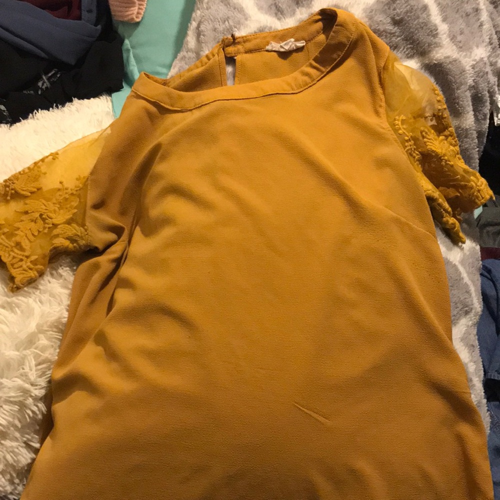 yellow top